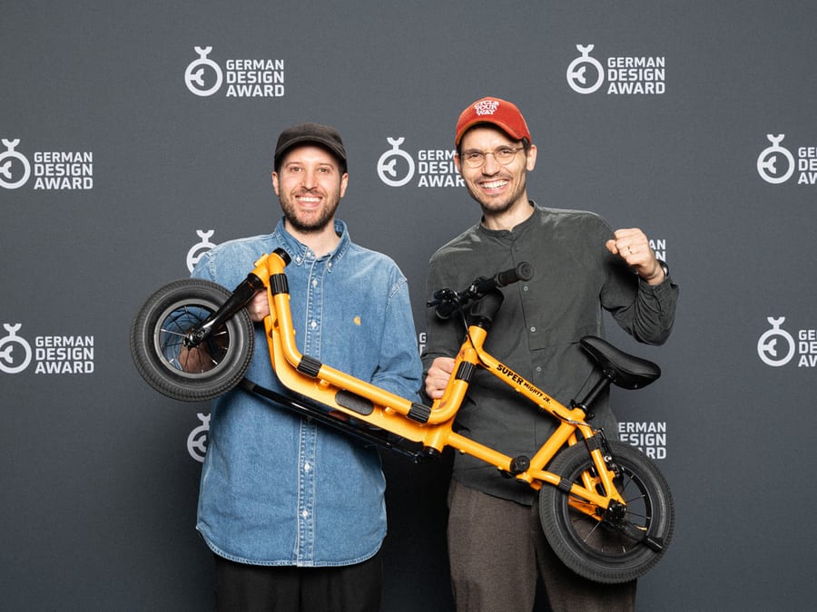German Design Award Gold Verleihung für das Super Mighty Jr.